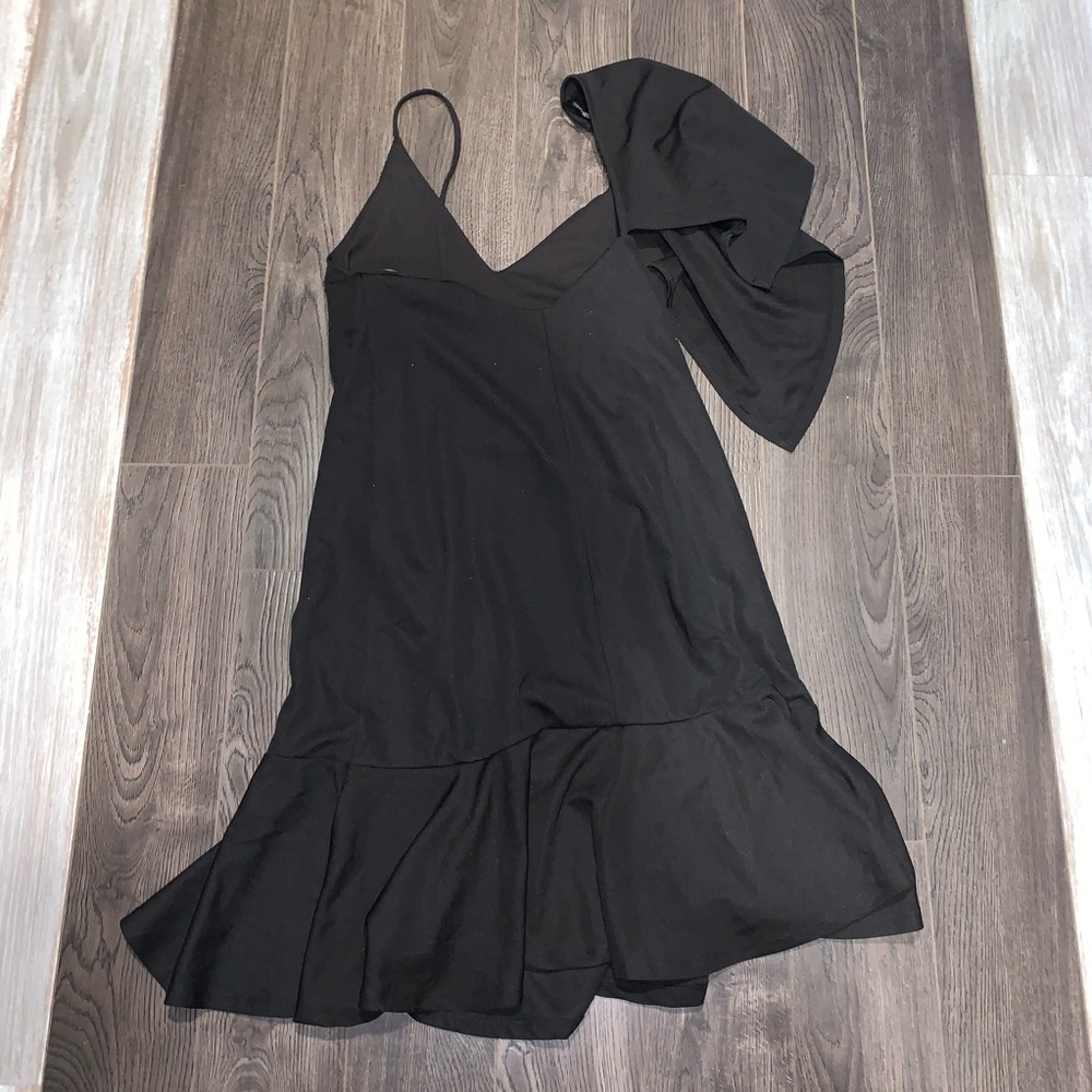 Zara black ruffle dress - Picture 4 of 5